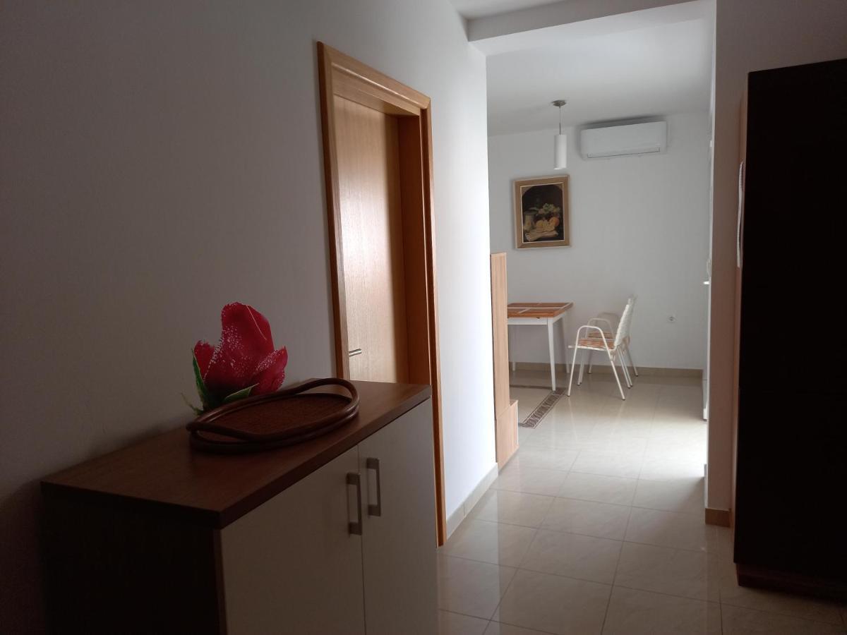 Apartments President ノヴァリャ エクステリア 写真